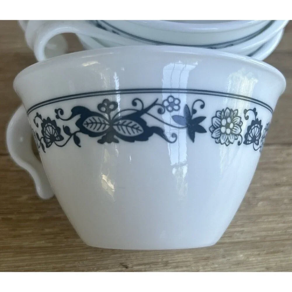 Vintage Corelle By Corning Old Town Blue Onion Hook Cups - Set of 4